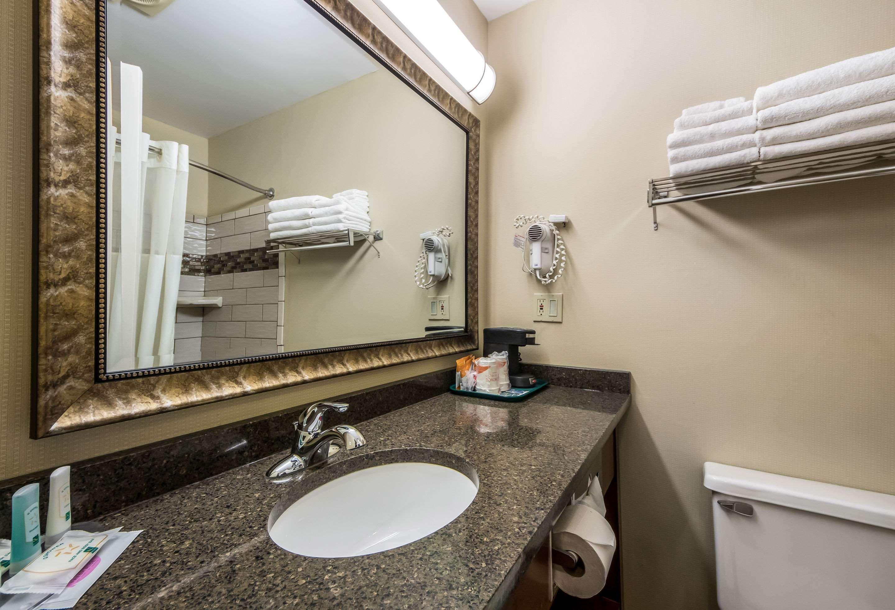 Quality Inn & Suites Newberry Kültér fotó