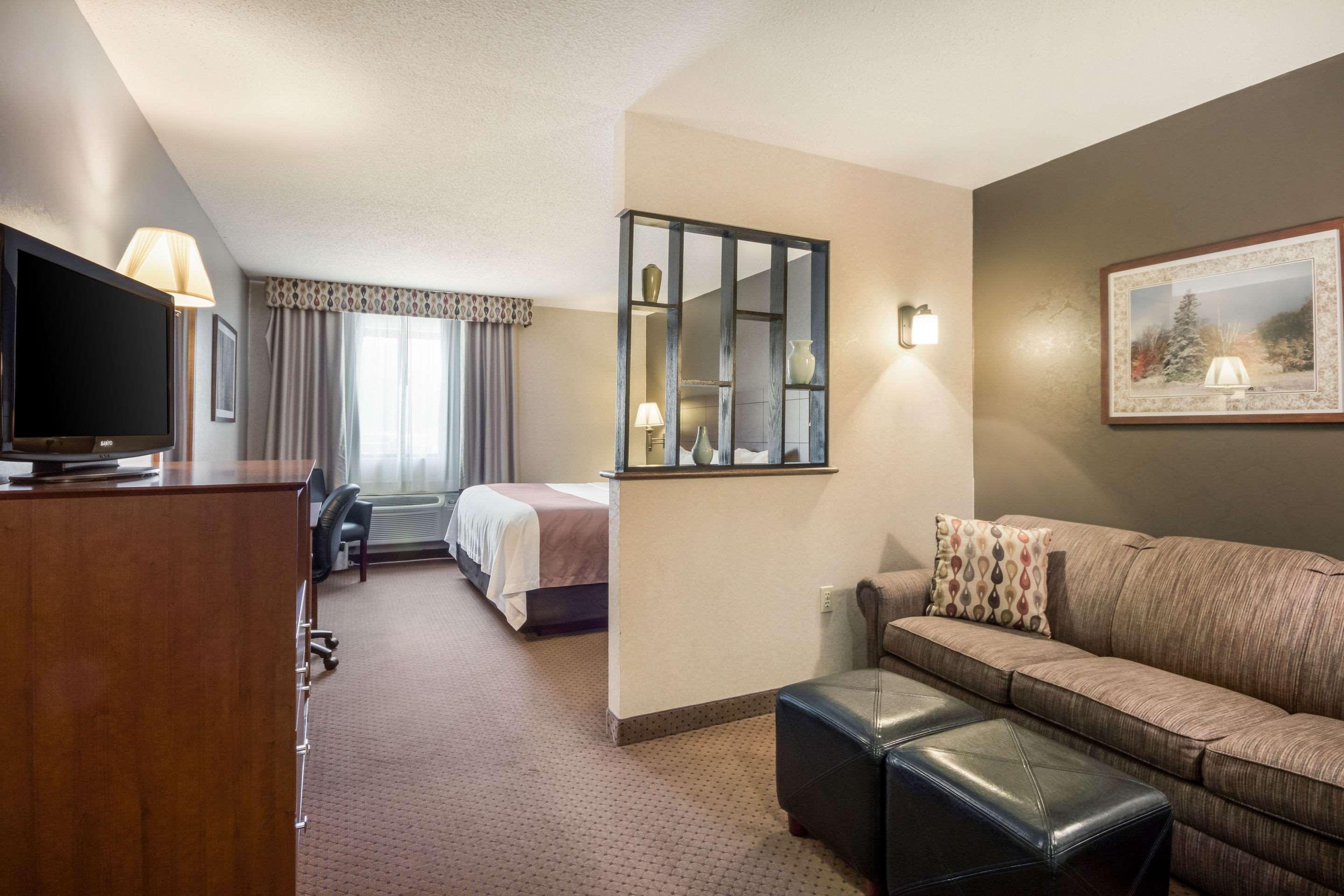 Quality Inn & Suites Newberry Kültér fotó